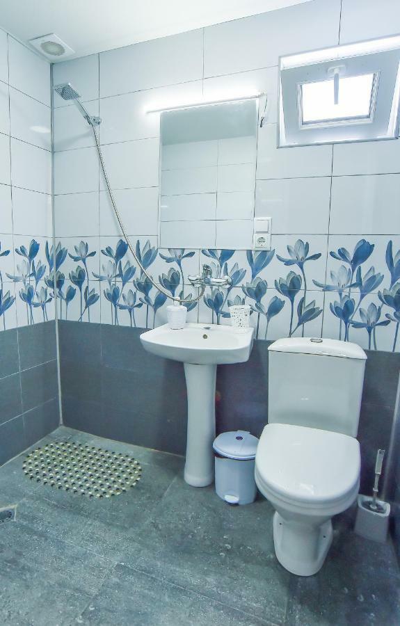 Hotel 9Th Sky Kutaisi Dış mekan fotoğraf